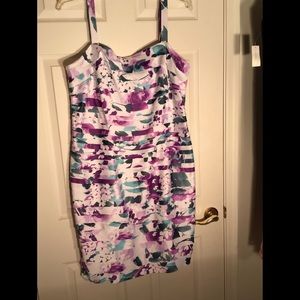 BEAUTIFUL TIERED FLORAL DRESS